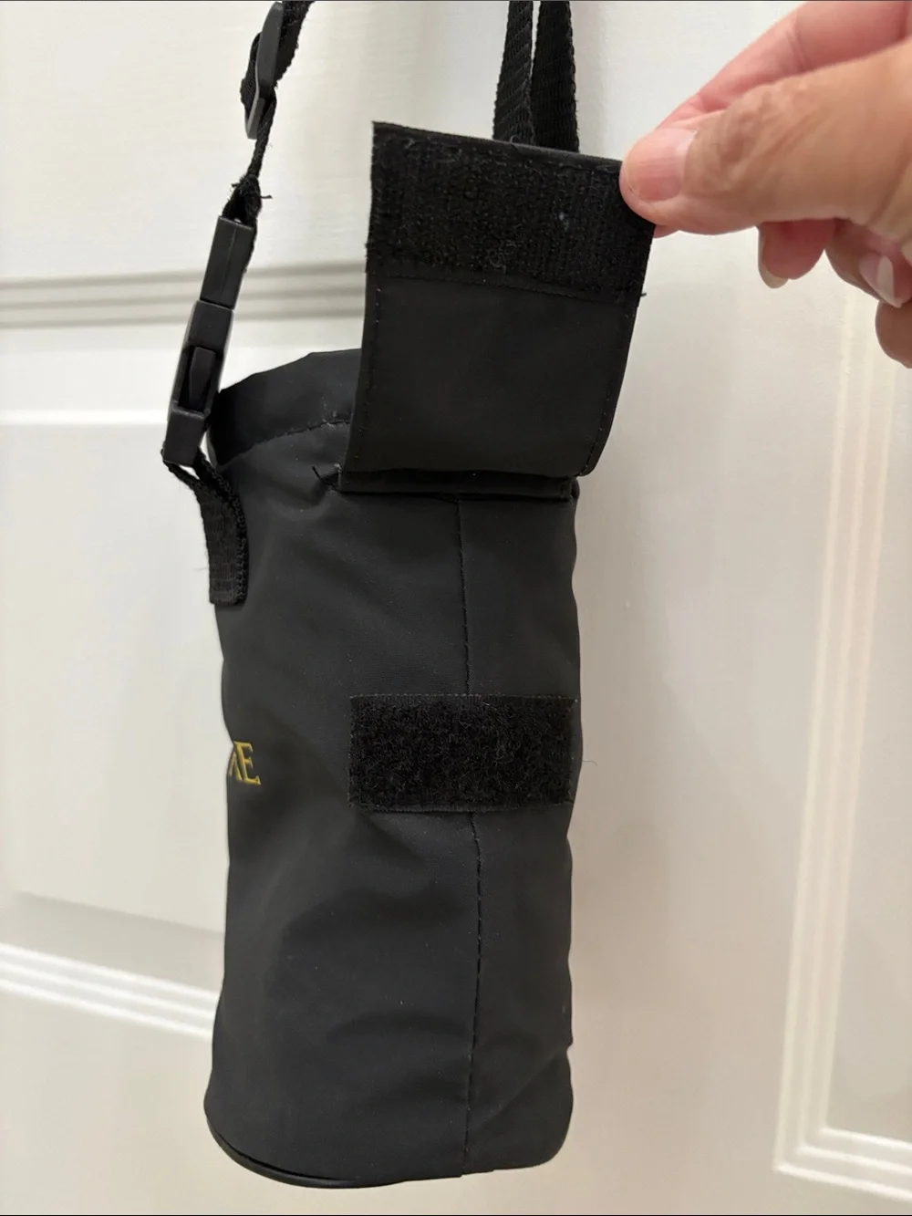 National Geographic Adventure Black Bottle Carrier Crossbody Bag